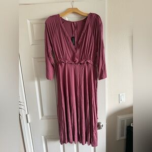 Amelia style. Petite. Too small for me, bought from a friend Originally $70